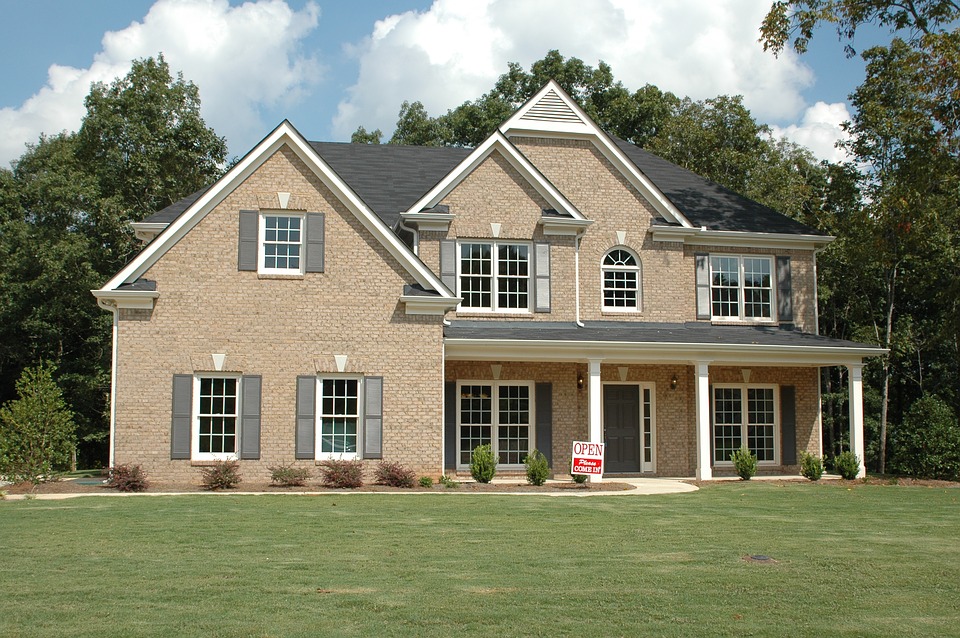 Tips to Sell Your Home Quickly post thumbnail image